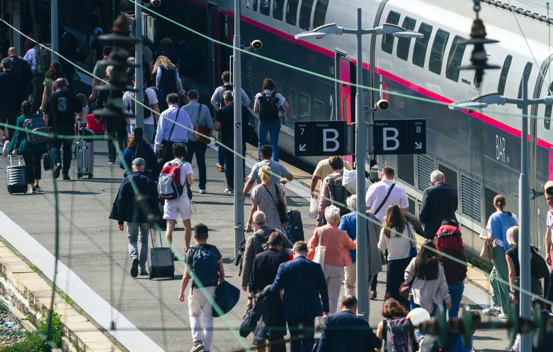 Read more about the article Upgrading APC considering rail requirements